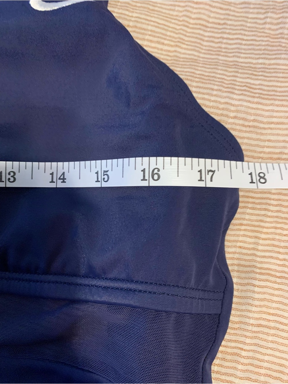 Nike Women’s Navy Blue Mesh V Back One Piece Swimsuit. Size L - Picture 9 of 13